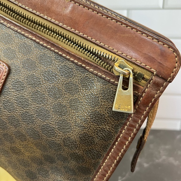 CELINE Paris Vintage clutch wristlet - Picture 3 of 16